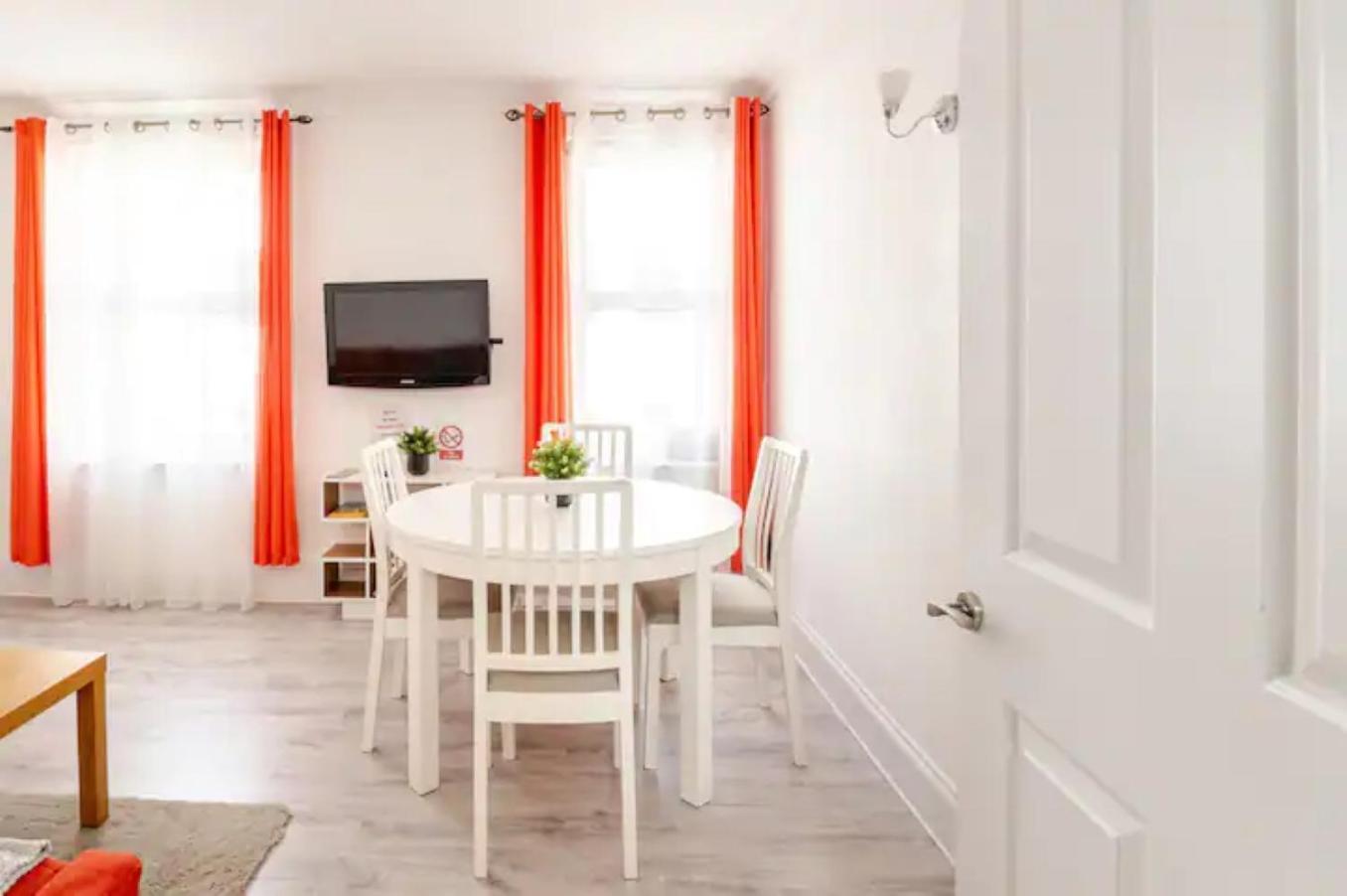 Castle View 2 Bedroom Apartment In Town Centre 哈斯丁 外观 照片
