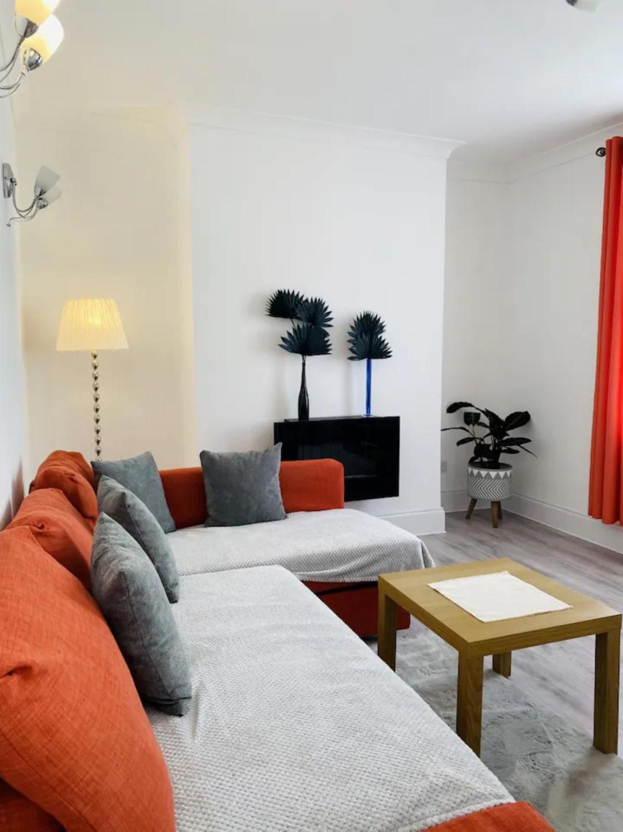 Castle View 2 Bedroom Apartment In Town Centre 哈斯丁 外观 照片