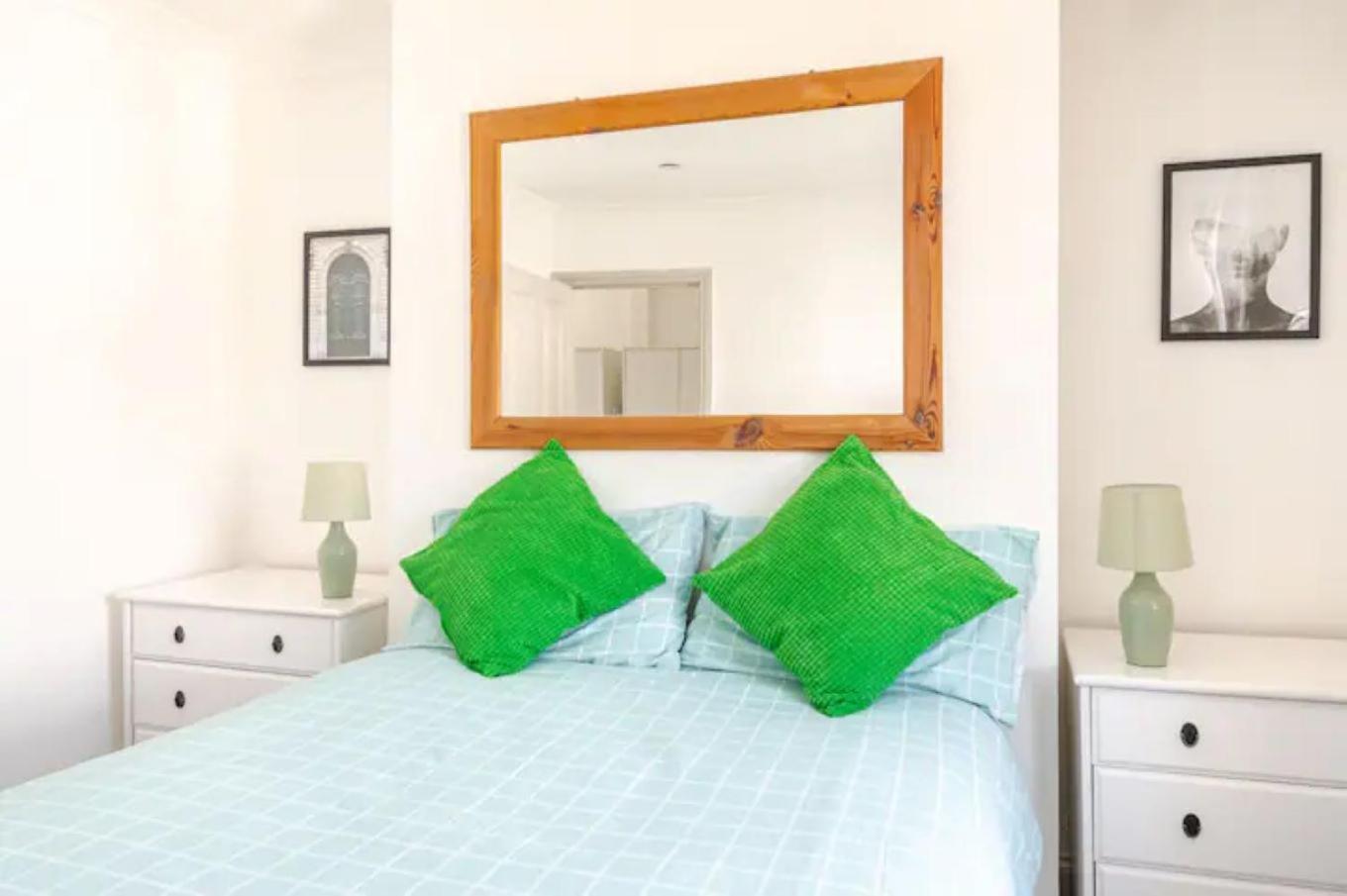 Castle View 2 Bedroom Apartment In Town Centre 哈斯丁 外观 照片